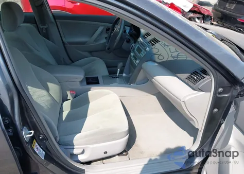 2007 Toyota Camry Hybrid z USA, uszkodzony, nr VIN 4T1BB46K57U023095